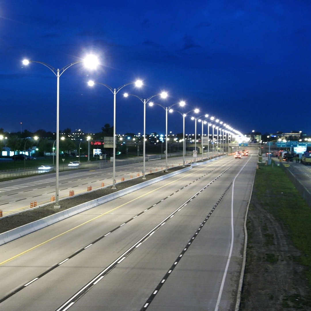 STREET-LIGHT